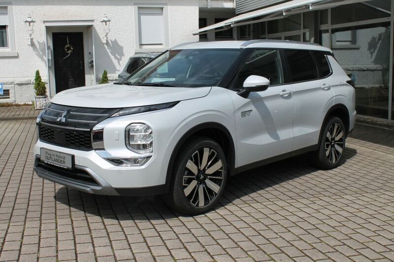 Weiß Neu 2025 Mitsubishi Outlander P-HEV Edition SUV | 53.490 € (Fairer Preis) - Bild 1/4