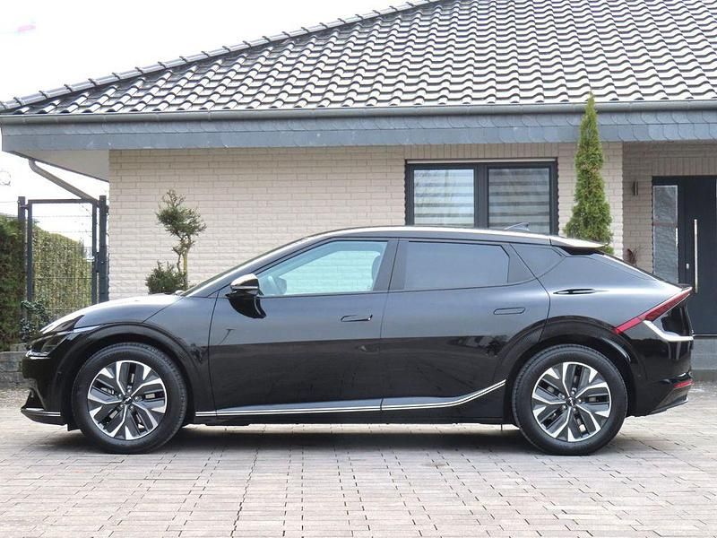 Gebraucht Kia EV6 Basis 125 kW (170 PS) 2023 Schwarz SUV