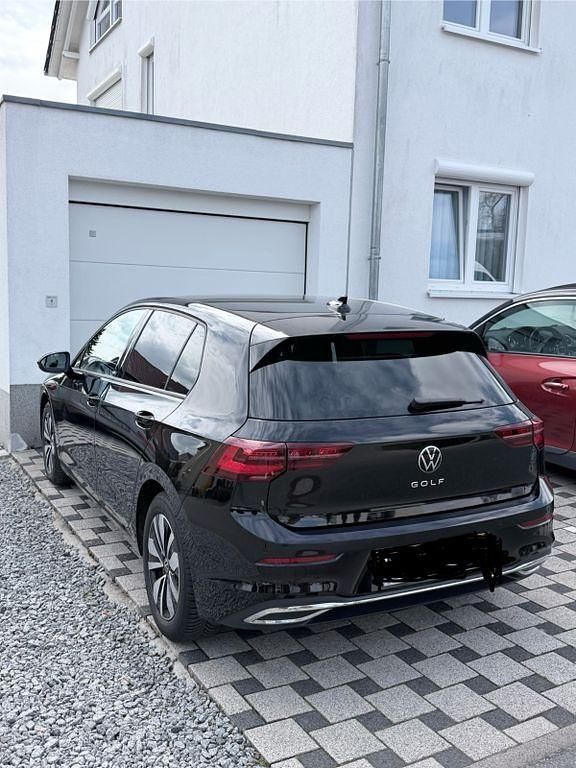 Gebraucht VW Golf VIII Move 150 PS (110 kW) 2024 Schwarz Limousine