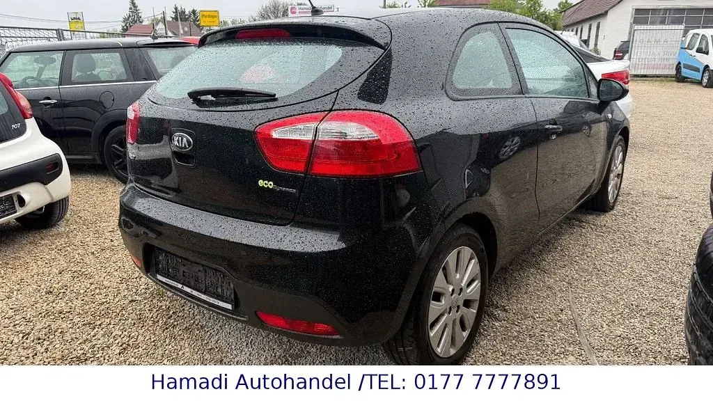 Gebraucht Kia Rio Edition 7 75 PS (55 kW) 2012 Schwarz