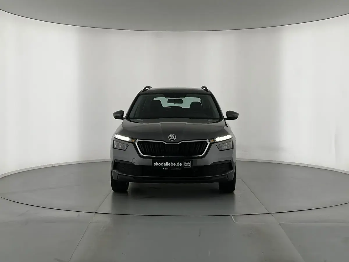 Gebraucht Skoda Kamiq Active 110 PS (80 kW) 2022 Graphitegrau metallic SUV