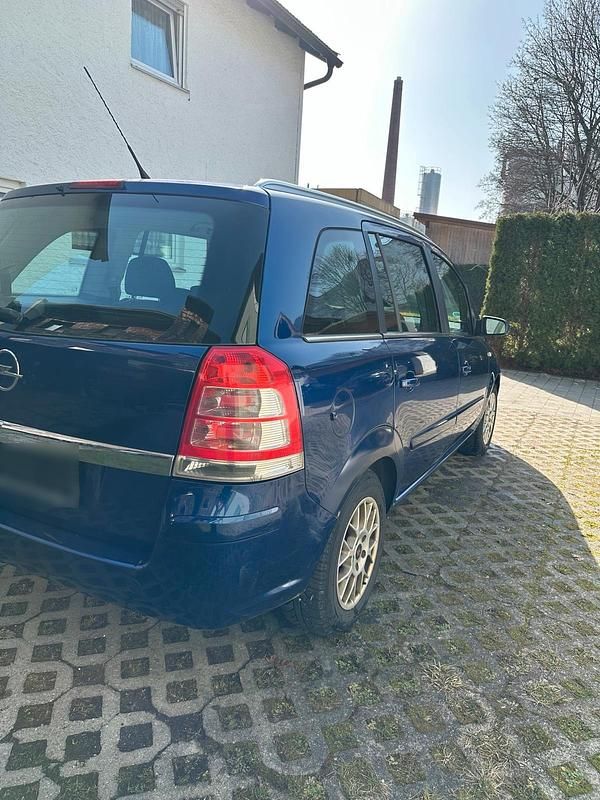 Gebraucht Opel Zafira 140 PS (102 kW) 2009 Blau Van / Kleinbus