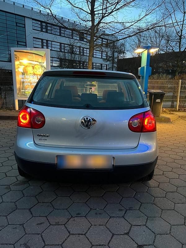 Gebraucht VW Golf V 190 PS (139 kW) 2004 Silber Kleinwagen