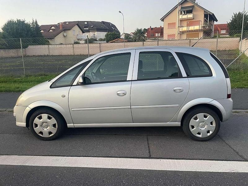 Gebraucht Opel Meriva 105 PS (77 kW) 2006 Silber Van / Kleinbus