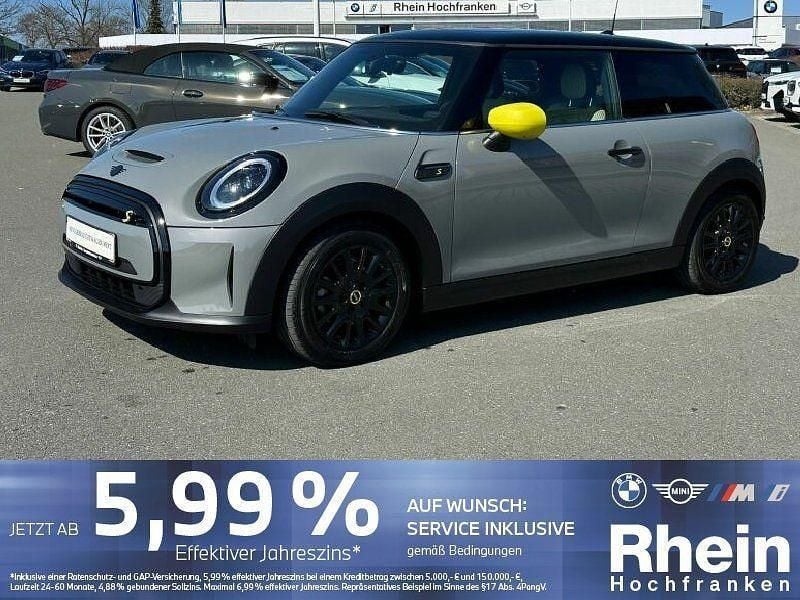 Gebraucht Mini Cooper SE 135 kW (184 PS) 2022 Moonwalk grey metallic Kleinwagen