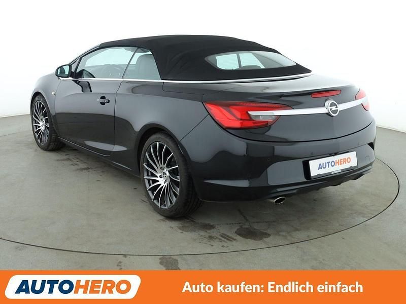 Gebraucht Opel Cascada Innovation 170 PS (125 kW) 2015 Schwarz Cabrio