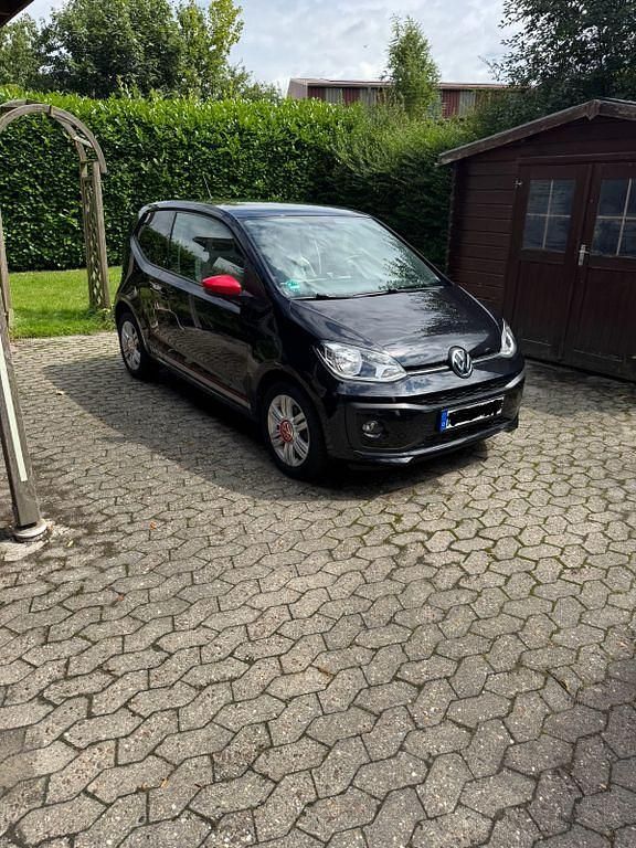 Schwarz Gebraucht 2017 VW up! Beats Kleinwagen | 7.700 € (Fairer Preis) - Bild 1/4