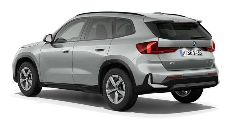Neu BMW X1 150 PS (110 kW) 2026 Silber SUV