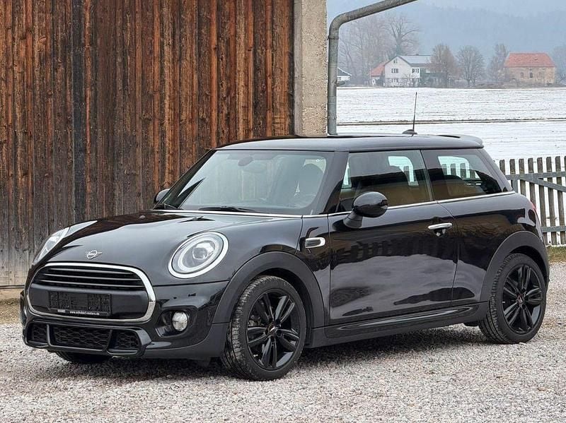 Gebraucht Mini Cooper 102 PS (75 kW) 2018 Schwarz Kleinwagen