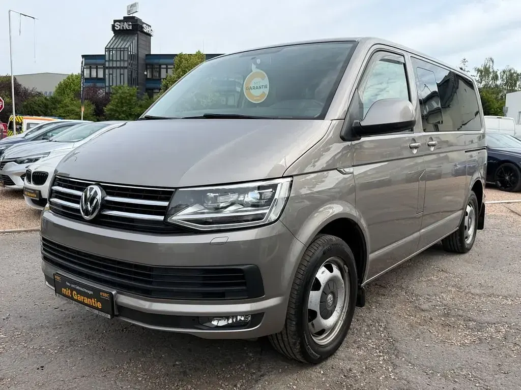 Gebraucht VW Caravelle 204 PS (150 kW) 2016 Beige Van