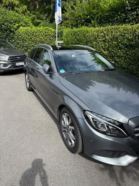 Gebraucht Mercedes 220 170 PS (125 kW) 2018 Grau Limousine