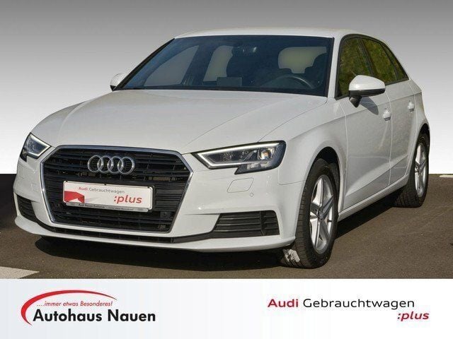 Gebraucht Audi A3 Sportback Design 150 PS (110 kW) 2018 Weiß metallic Kleinwagen