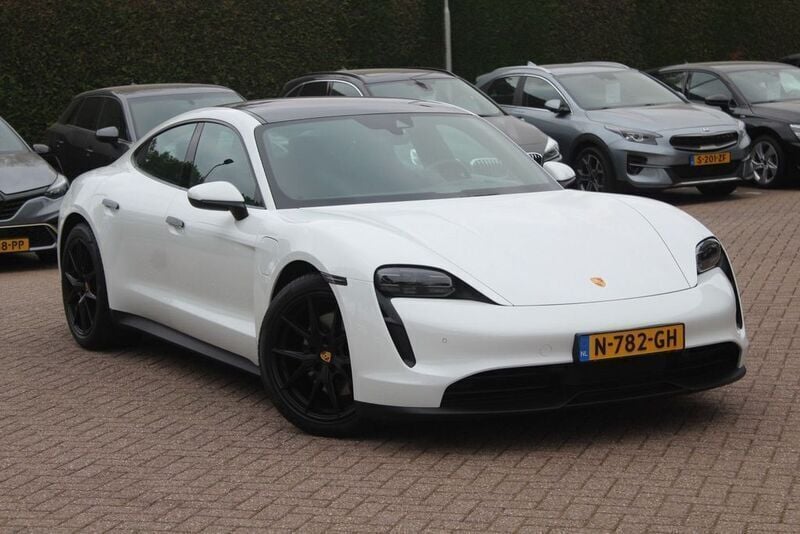 Weiß Gebraucht 2021 Porsche Taycan Limousine | 49.999 € (Superpreis) - Bild 1/4