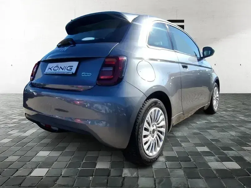 Gebraucht Fiat 500e 86 kW (118 PS) 2023 Grau Limousine