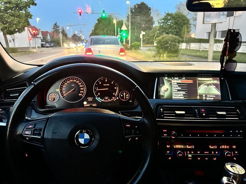 Second-hand BMW 520 184 CP (135 kW) 2014 Negru Break