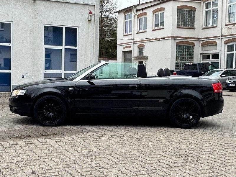 Gebraucht Audi A4 Cabriolet S-Line 140 PS (102 kW) 2009 Schwarz Cabrio