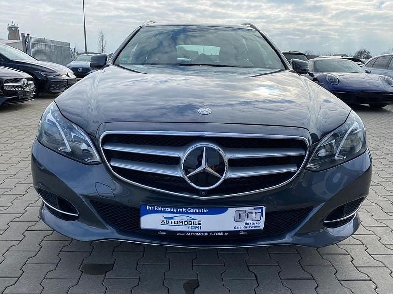 Gebraucht Mercedes E400 Elegance 333 PS (244 kW) 2015 Grau Limousine