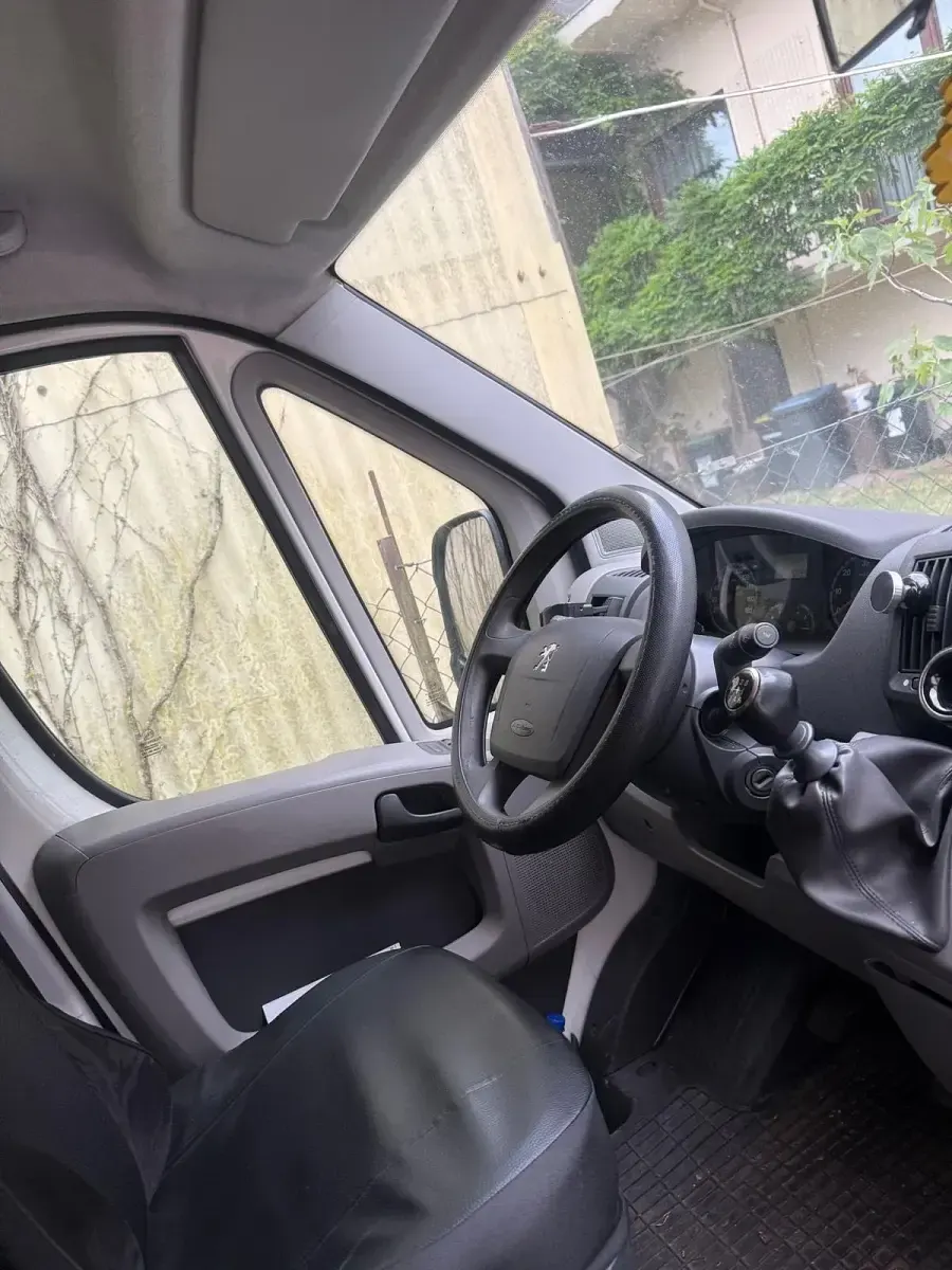 Gebraucht Peugeot Boxer 120 PS (88 kW) 2006 Weiß Van