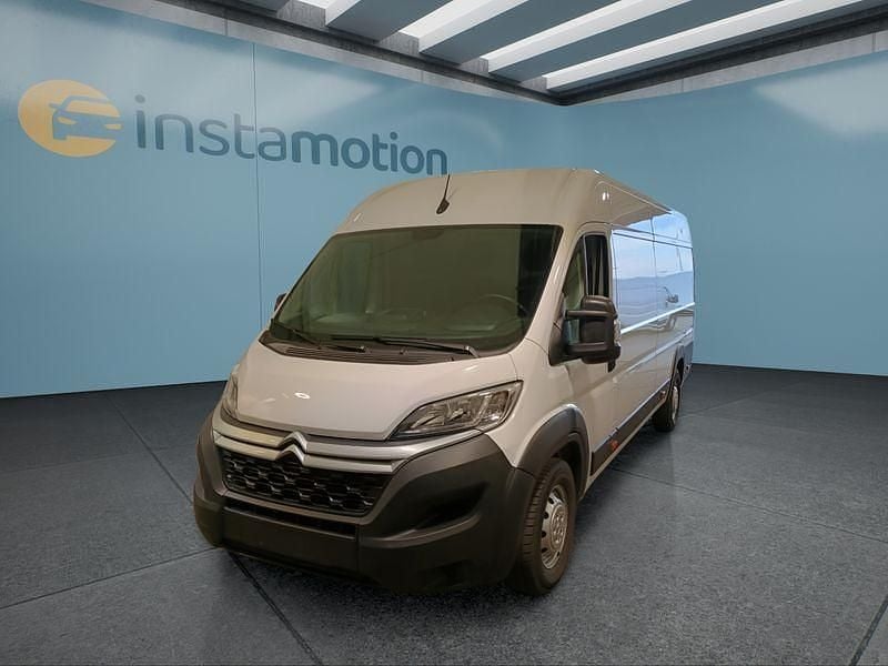 Weiß Gebraucht 2024 Citroën Jumper Van / Kleinbus | 26.049 € (Fairer Preis) - Bild 1/4