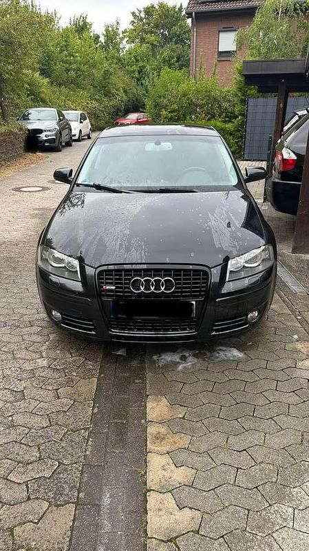 Schwarz Gebraucht 2004 Audi A3 Ambition Kleinwagen | 6.500 € (Fairer Preis) - Bild 1/4