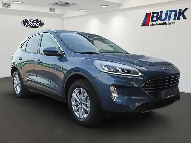 Begagnad Ford Kuga Titanium 224 HK (164 kW) 2022 Blå SUV