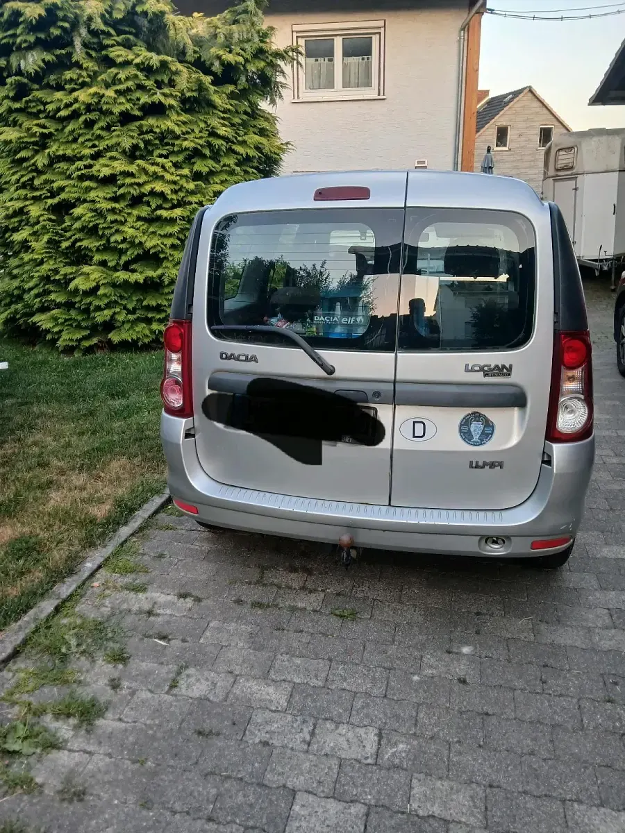 Gebraucht Dacia Logan 75 PS (55 kW) 2009 Silber Van / Kleinbus