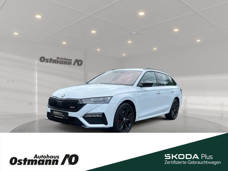 Weiß Gebraucht 2022 Skoda Octavia RS Kombi | 28.490 € (Fairer Preis) - Bild 1/4