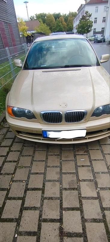 Gebraucht BMW 320 170 PS (125 kW) 2001 Gold Coupé