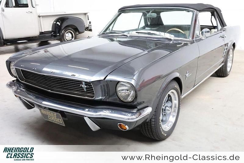 Gebraucht Ford Mustang 200 PS (147 kW) 1966 Grau Cabrio