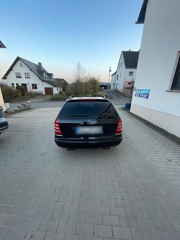 Gebraucht Mercedes C55 AMG AMG 367 PS (269 kW) 2006 Schwarz Kombi