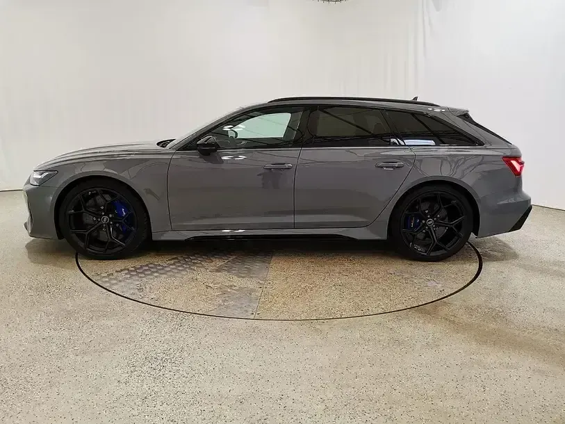 Gebraucht Audi RS6 Sport 630 PS (463 kW) 2025 Nardograu Kombi