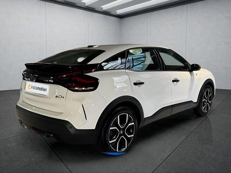 Gebraucht Citroën e-C4 Feel 100 kW (136 PS) 2023 Weiß Limousine