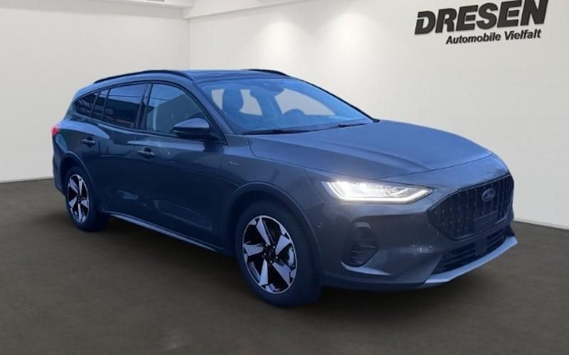 Gebraucht Ford Focus Active X 155 PS (114 kW) 2025 Grau Kombi