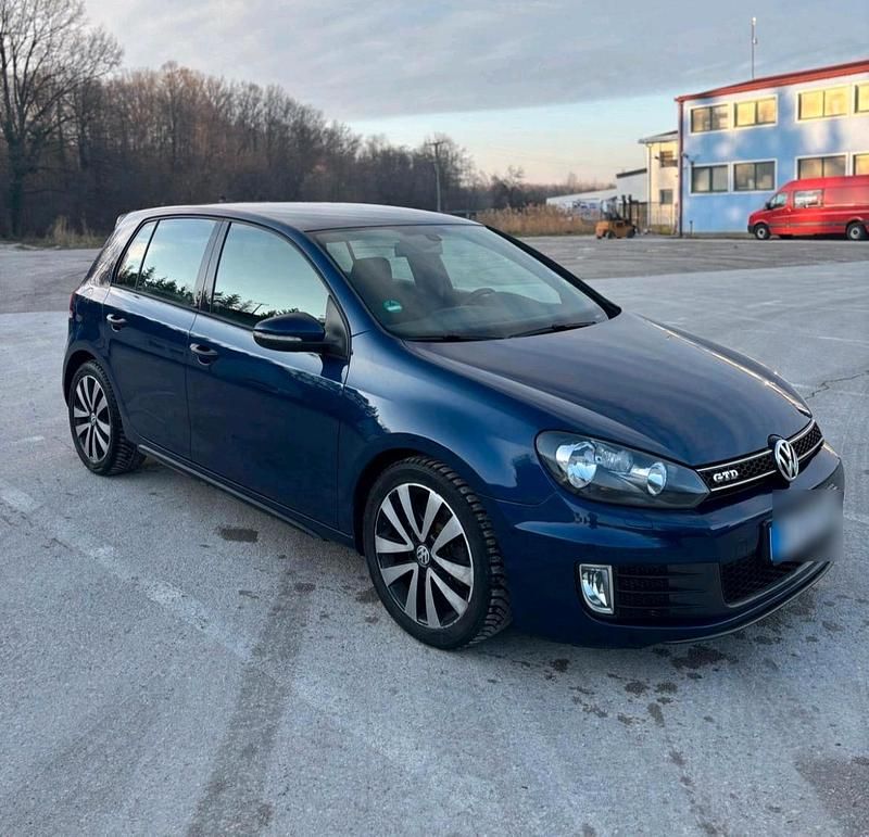 Blau Gebraucht 2011 VW Golf GTD Limousine | 4.590 € (Superpreis) - Bild 1/4