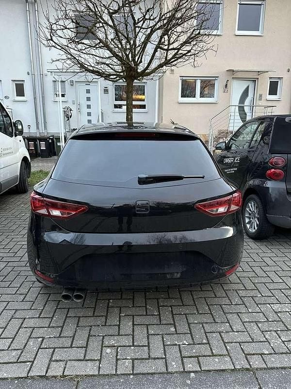 Second-hand Seat Leon FR 150 CP (110 kW) 2015 Negru Coupe