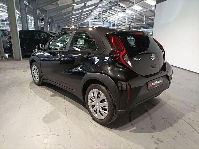 Gebraucht Toyota Aygo X Play 72 PS (52 kW) 2023 Schwarz SUV