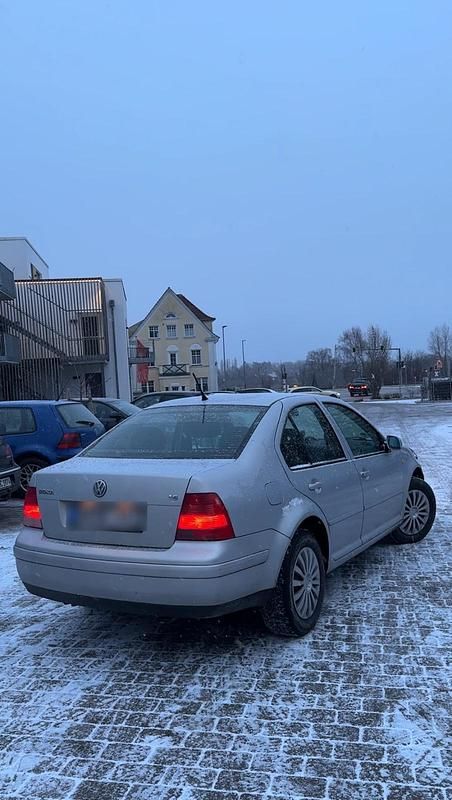 Gebraucht VW Bora Comfortline 101 PS (74 kW) 1998 Grau Limousine