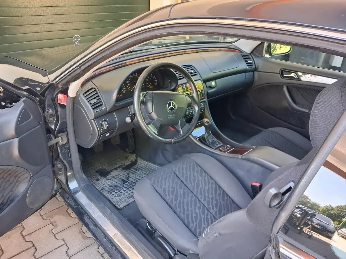 Gebraucht Mercedes CLK200 Elegance 136 PS (100 kW) 1998 Blau Coupé