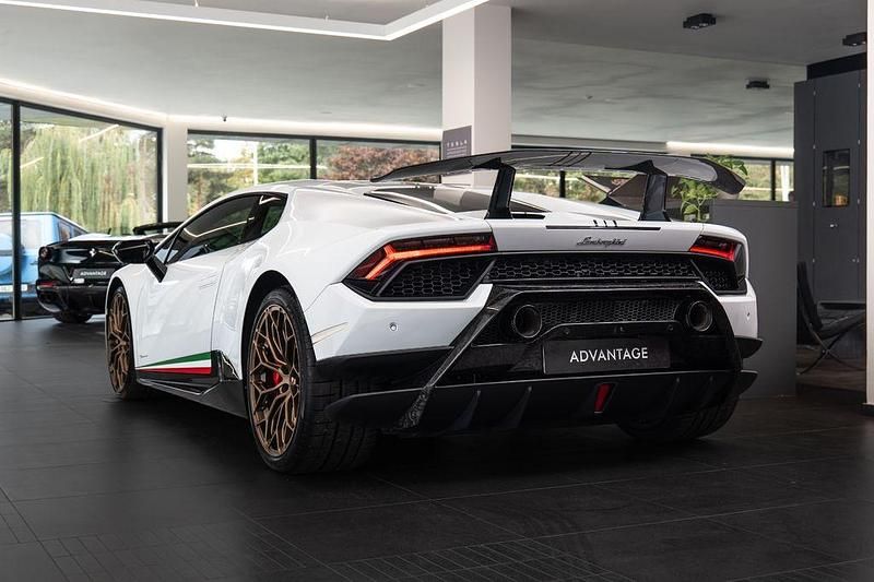 Gebraucht Lamborghini Huracán 639 PS (469 kW) 2017 Weiß