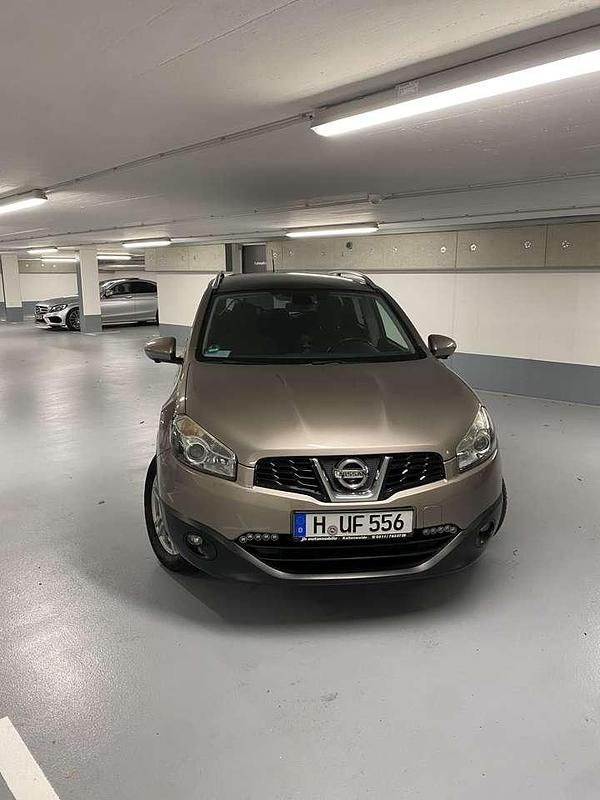Gebraucht 2012 Nissan Qashqai +2 I-Way SUV | 11.500 € (Teuer) - Bild 1/4