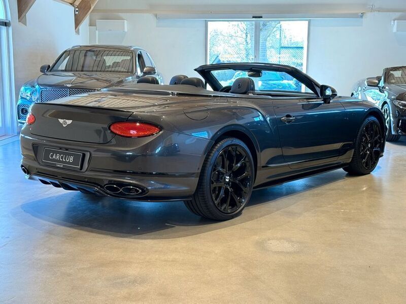 Gebraucht Bentley Continental GT Convertible 551 PS (405 kW) 2023 Grau Cabrio