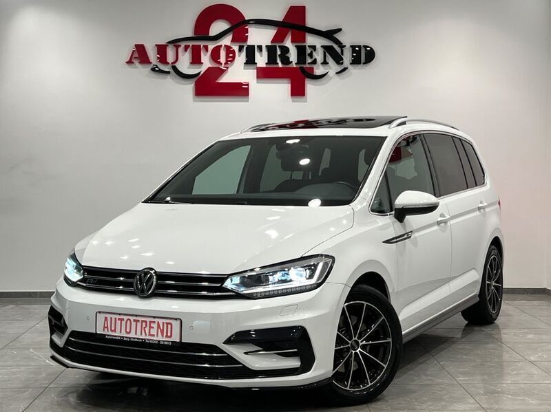 Weiß Gebraucht 2020 VW Touran R-line Van / Kleinbus | 27.900 € (Fairer Preis) - Bild 1/4