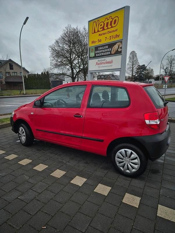 Second-hand VW Fox 55 CP (40 kW) 2008 Roșu Hatchback