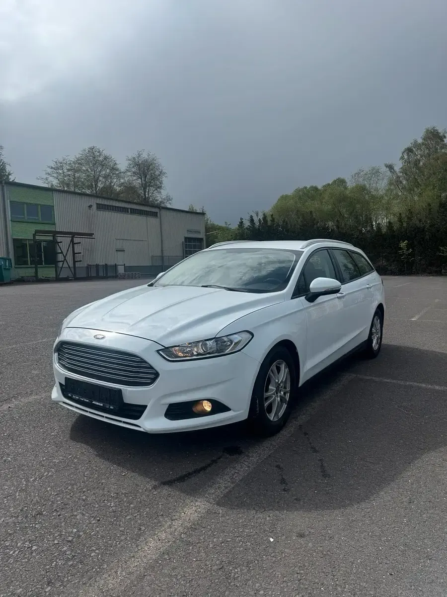 Używany Ford Mondeo 160 KM (117 kW) 2017 Biały Kombi