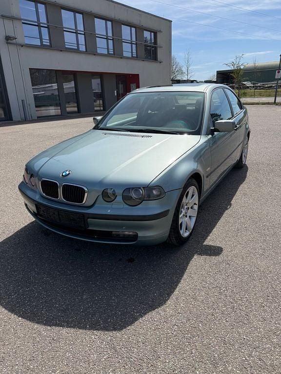 Gebraucht BMW 316 116 PS (85 kW) 2001 Grün Limousine