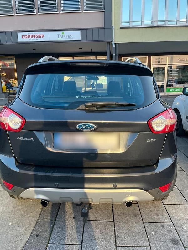 Gebraucht Ford Kuga 200 PS (147 kW) 2010 Grau SUV