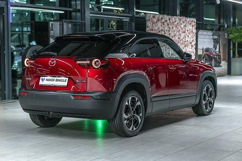 Gebraucht Mazda MX30 Makoto 170 PS (125 kW) 2024 Rot SUV