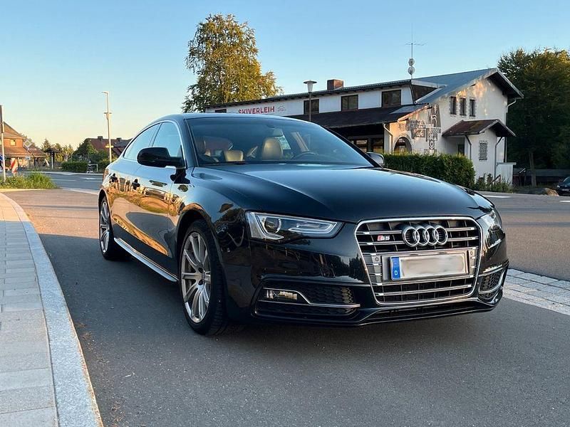 Schwarz Gebraucht 2012 Audi S5 Sportback Ambiente Kleinwagen | 13.990 € (Fairer Preis) - Bild 1/4