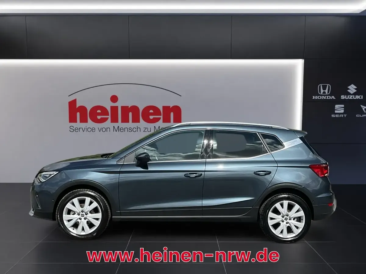 Gebraucht Seat Arona Xperience 110 PS (80 kW) 2023 Magnetic grau SUV