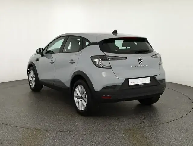 Nowe Renault Captur 91 KM (66 kW) 2025 Szary SUV